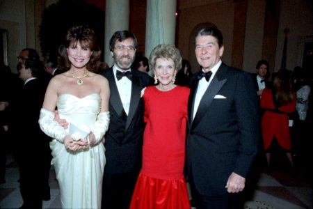 President Ronald Reagan and Nancy Reagan with Michele Lee and Fred Rappaport photo