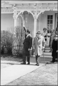 President Nixon with former President Harry S Truman at the Truman Library in Indepedence, Missouri - NARA - 194614