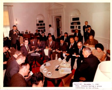 President Johnson with press 1963 (5)