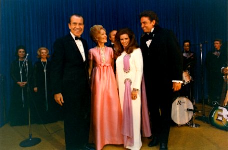 President Richard Nixon, Pat Nixon, June Carter Cash, and Johnny Cash
