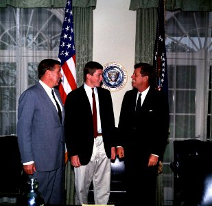 President John F. Kennedy with Senator Benjamin A. Smith II of Massachusetts (02)