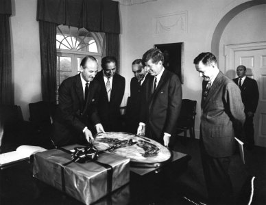 President John F. Kennedy Receives Gift from Deputy Prime Minister and Foreign Minister of Afghanistan, Prince Mohammad Naim photo