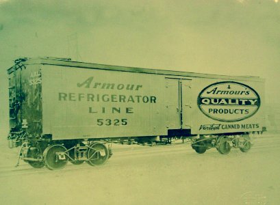 Refrigerator car, Armour and Company, Chicago, Illinois, WWI (29100106794)