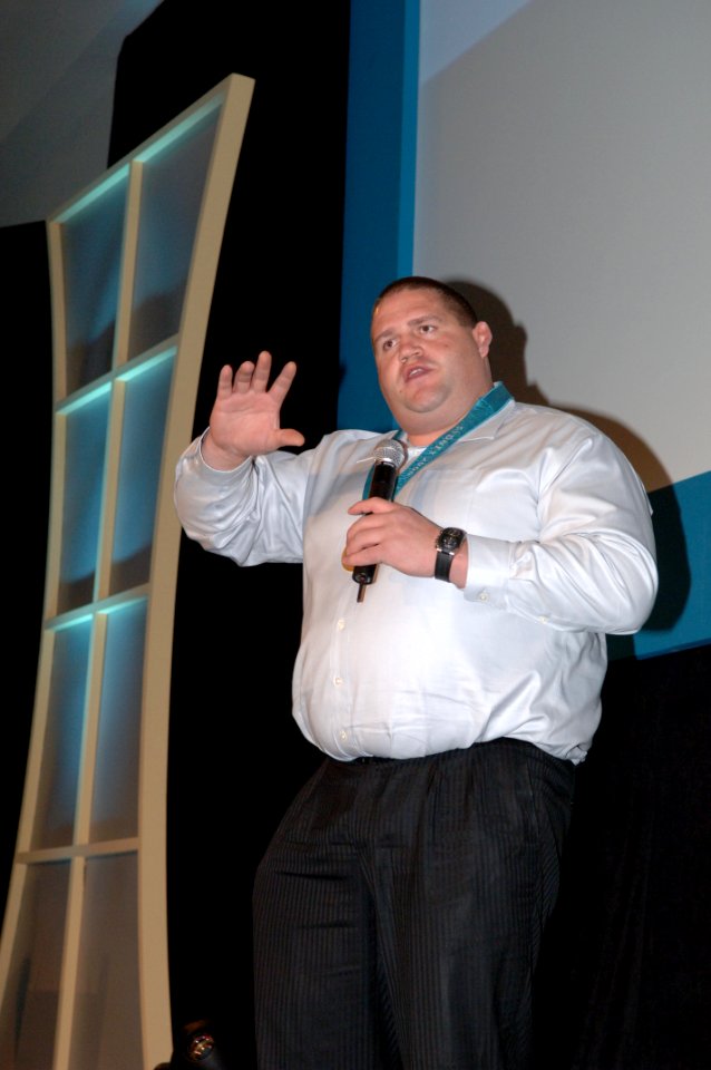 Rulon Gardner at Recreation Vehicle Industry Association annual convention 48-DPA-11-27-07