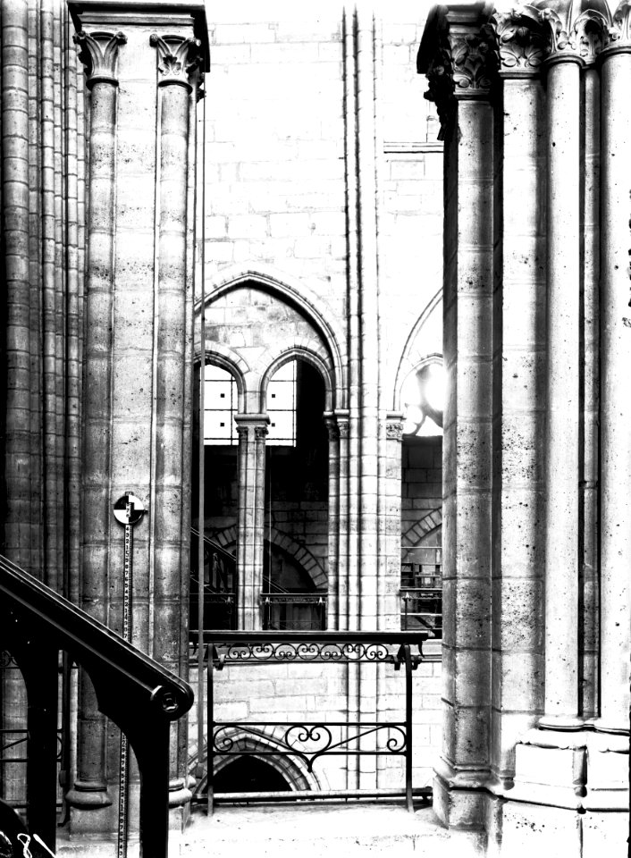 S03 06 01 003 image 860