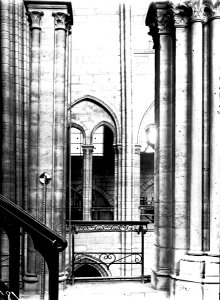 S03 06 01 003 image 860