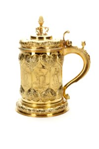 Rund och på mitten åttsidig kanna med hjärtformig övergång - Skoklosters slott - 91914