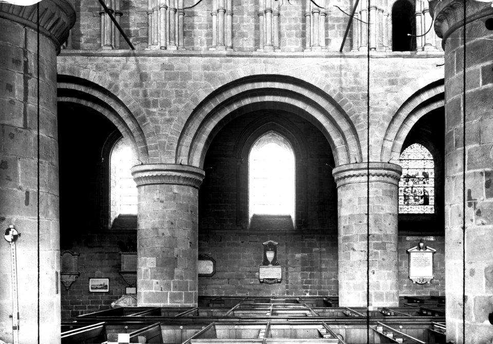 S03 06 01 009 image 1135