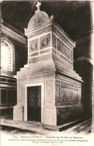 Sainte-Anne-d'Auray-FR-56-vers 1930-Mausolée des Martyrs de Quiberon