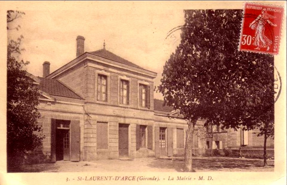 Saint-Laurent-d'Arce - Mairie
