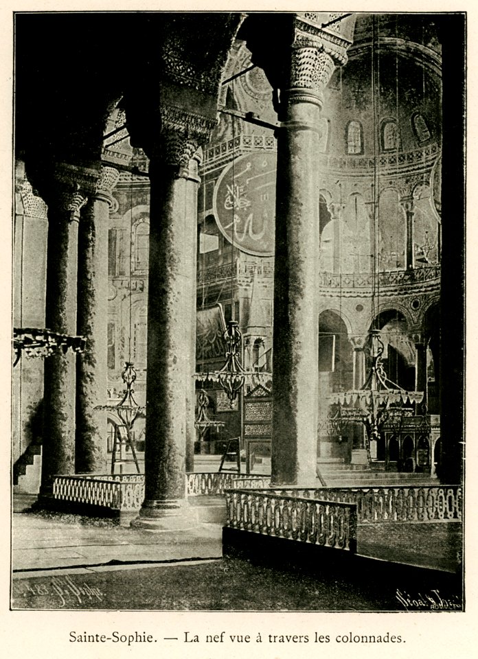 Sainte-Sophie - La nef vue à travers les colonnades - Barth Hermann - 1913