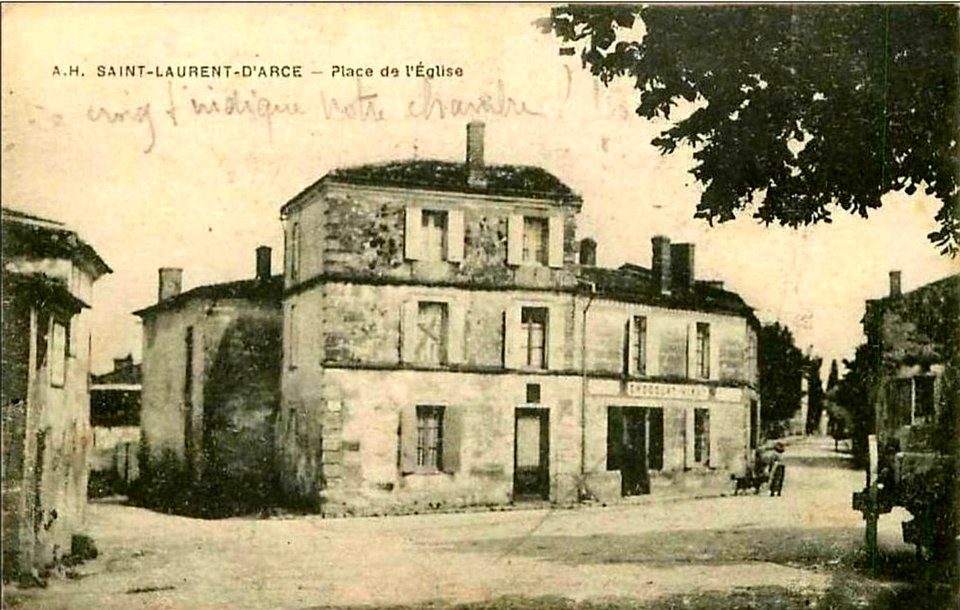 Saint-Laurent-d'Arce - Bourg 5