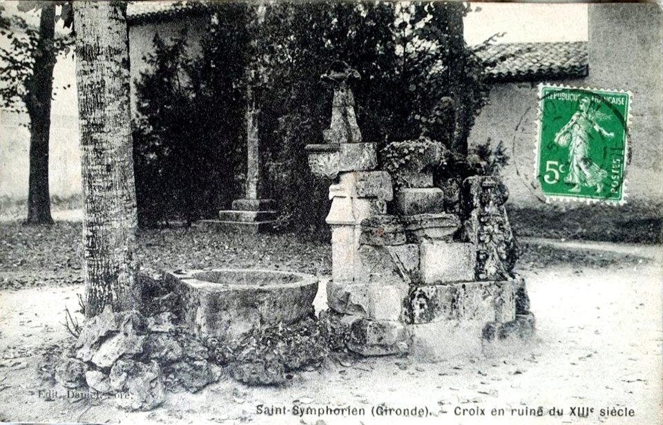 Saint-Symphorien - La Croix 2