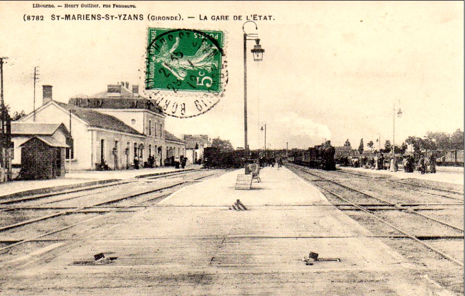 Saint-Mariens-Yzan - Gare quais 8