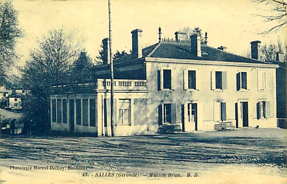 Salles - Maison Brun