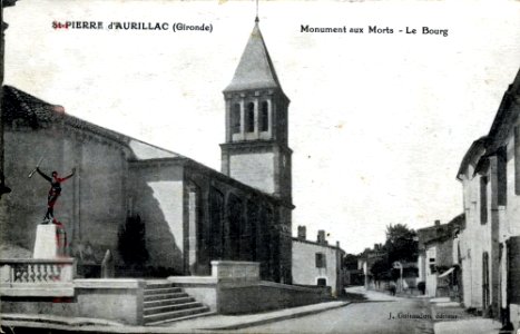 Saint-Pierre-d'Aurillac - Monument aux morts 4