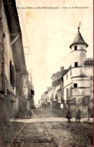 Sainte-Foy-la-Grande - rue de la République 6