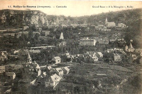 Salles-La-Source - vue générale 3