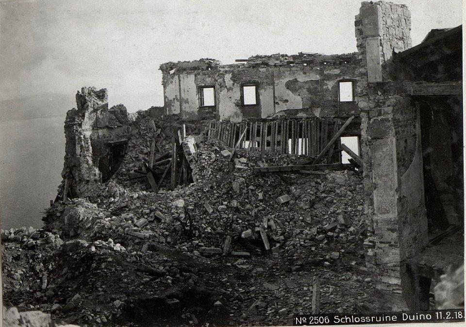 Schlossruine Duino 11.2.18. (BildID 15614776)