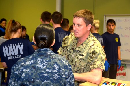 San Antonio Future Sailors, Recruiters donate time to Food Bank 170201-N-ND850-006