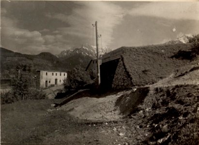 Schalthaus Gogau. 10.000-1500 Volt. Aufgenommen am 21.V.1916. (BildID 15475538)