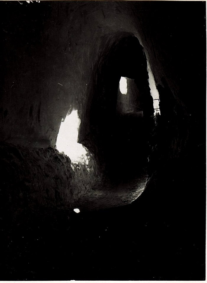 Schneetunnel auf der Rotwand. (BildID 15578015)