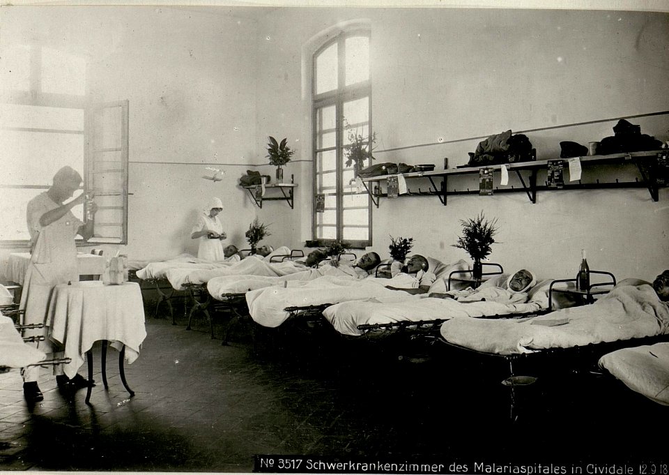 Schwerkrankenzimmer des Malariaspitales in Cividale (BildID 15624022)