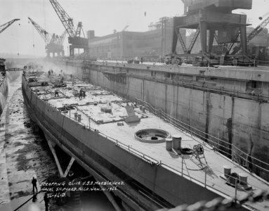 Scrapping of USS Marblehead (CL-12) 1946