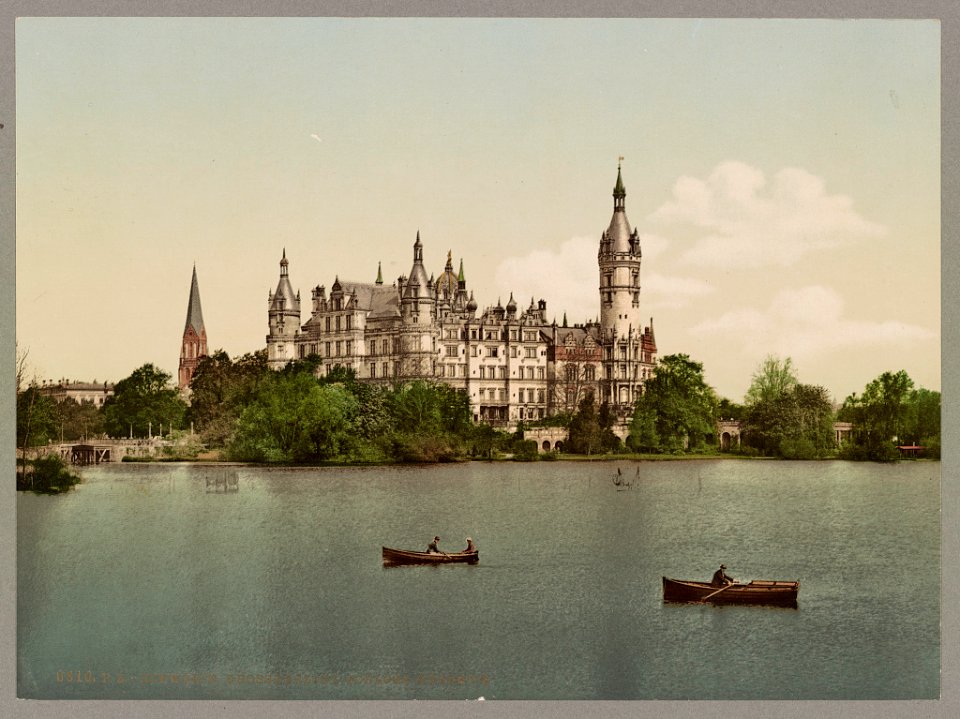 Schwerin. Grossherzogl. Schloss. Südseite LOC ppmsca.52632