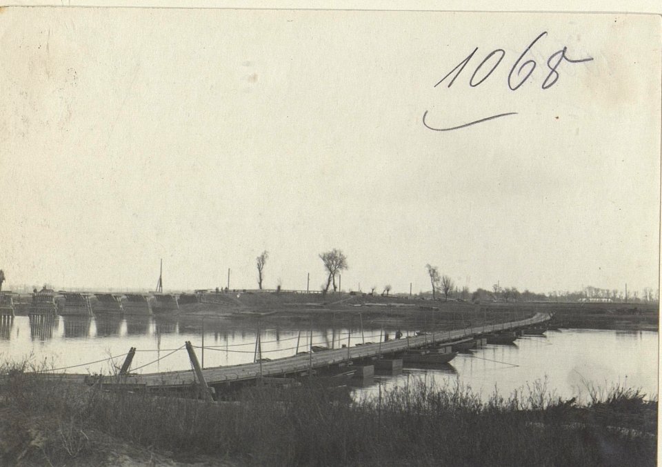 Schwere Kriegsbrücke bei Martynow-stary. (BildID 15729269)