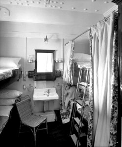 Second Class stateroom on the 'Aquitania' (1914) RMG G10861