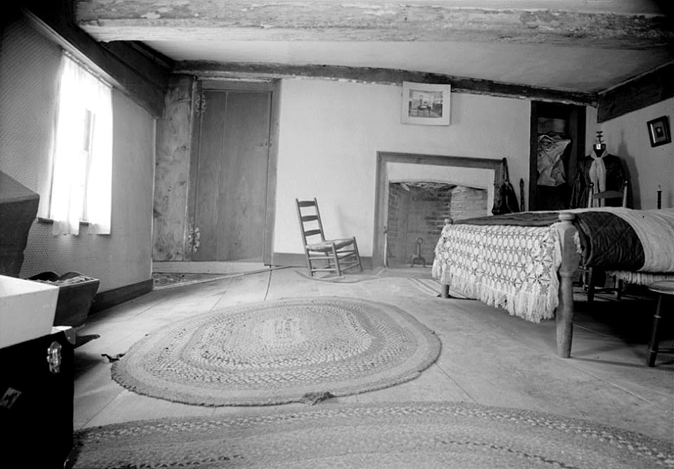 Second floor bedroom Fairbanks