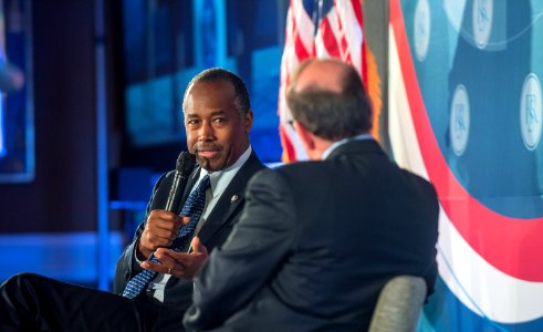 Secretary Carson at Financial Services Roundtable Fall Conference (36410222014)