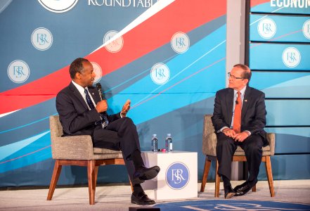 Secretary Carson at Financial Services Roundtable Fall Conference (36410225674)