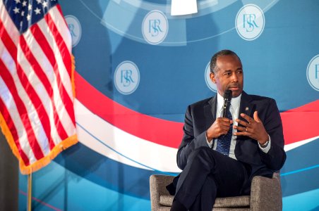 Secretary Carson at Financial Services Roundtable Fall Conference (37076007132)