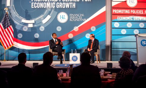 Secretary Carson at Financial Services Roundtable Fall Conference (37057552216)