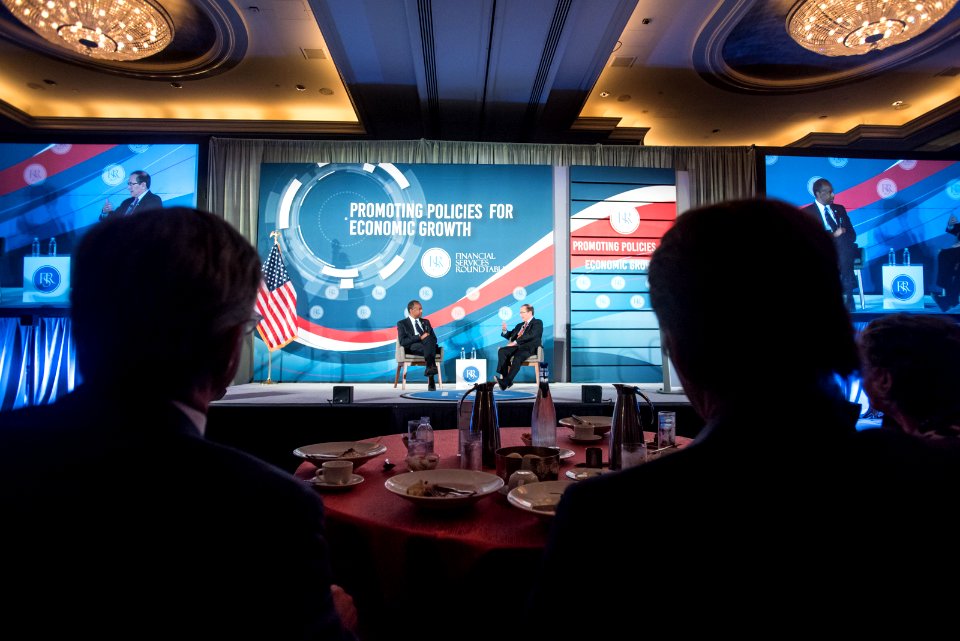 Secretary Carson at Financial Services Roundtable Fall Conference (37105248451)