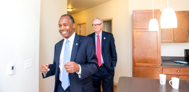 Secretary Carson in Aurora Colorado (37918856802)