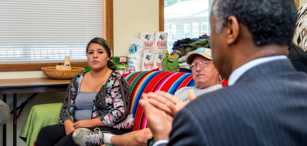 Secretary Carson meet and tour with United Native American Housing Association (36579211002)