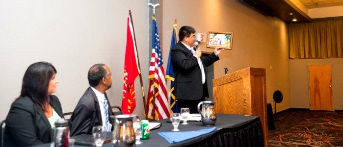 Secretary Carson meet and tour with United Native American Housing Association (36579214952)