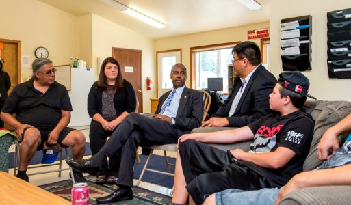 Secretary Carson meet and tour with United Native American Housing Association (36579212732)