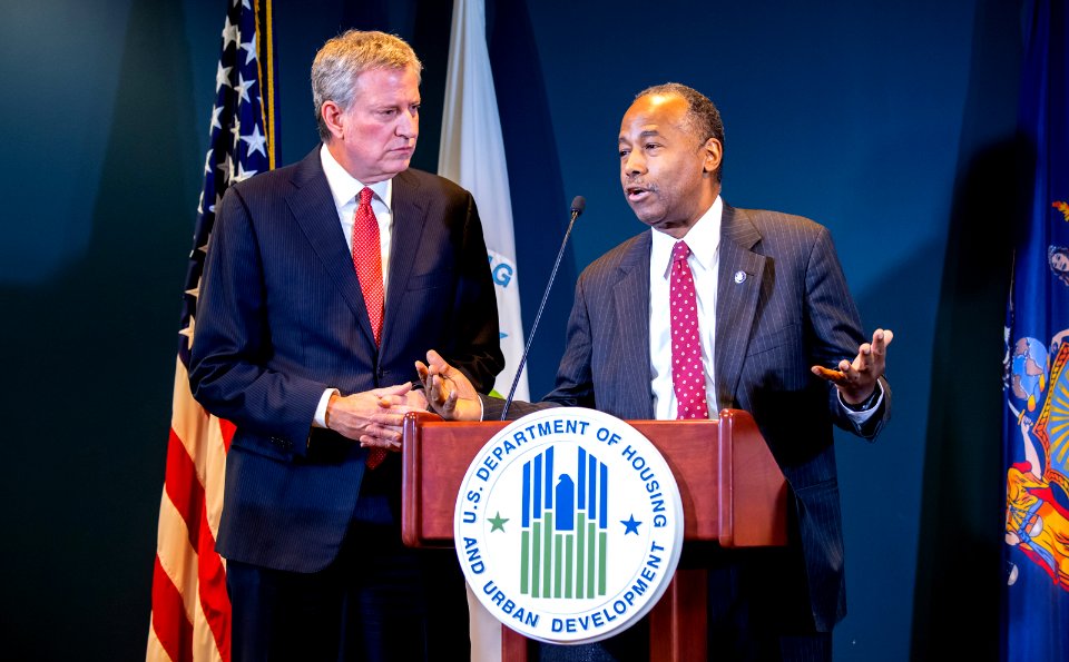Secretary Carson NYCHA Agreement Signing (33123254038)