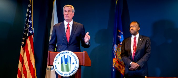 Secretary Carson NYCHA Agreement Signing (33123254358)