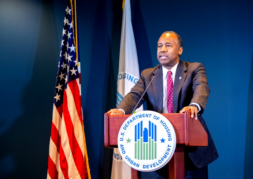 Secretary Carson NYCHA Agreement Signing (46274486164)