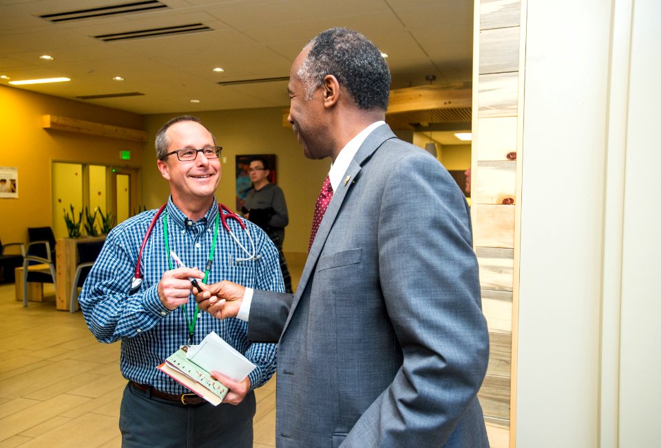 Secretary Carson tour of Stout Street Health Center and Lofts Denver, Colorado (26157140539)