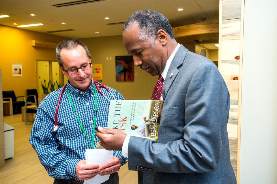 Secretary Carson tour of Stout Street Health Center and Lofts Denver, Colorado (37902337932)