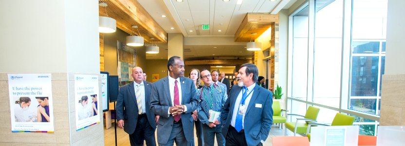 Secretary Carson tour of Stout Street Health Center and Lofts Denver, Colorado (37223476044)