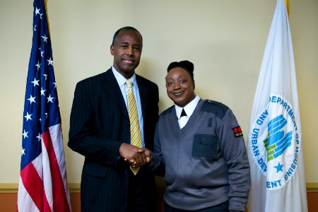 Secretary Carson visits Atlanta Field Office (24373869068)