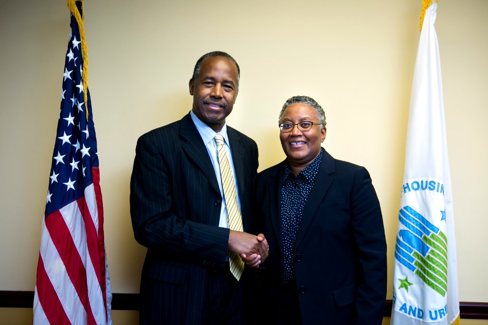 Secretary Carson visits Atlanta Field Office (24373888678)