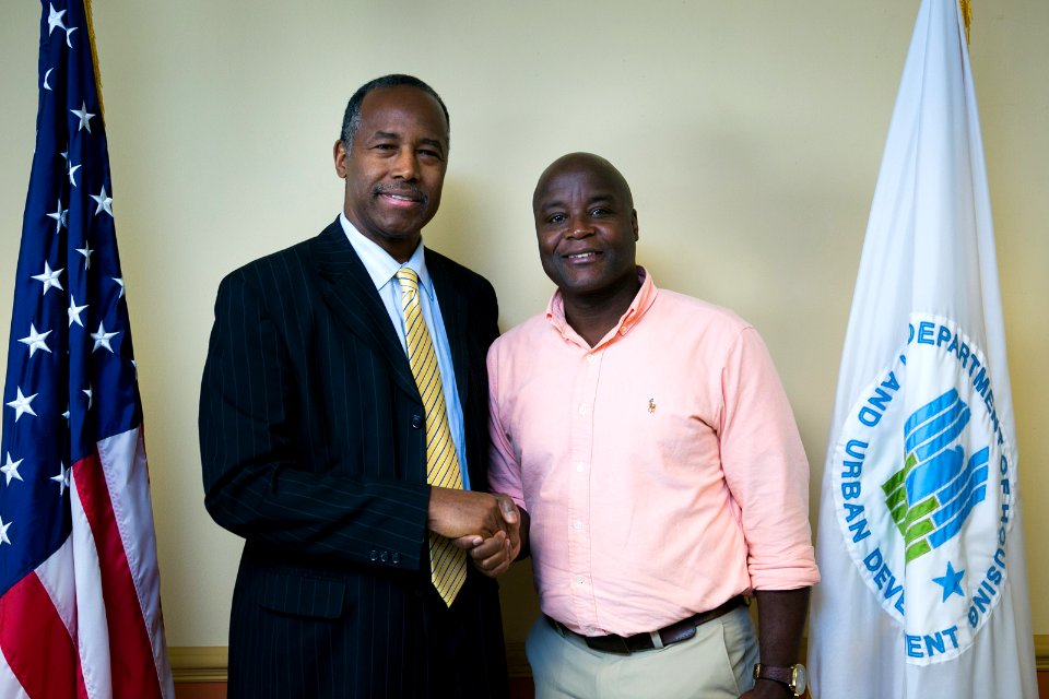 Secretary Carson visits Atlanta Field Office (26469424979)